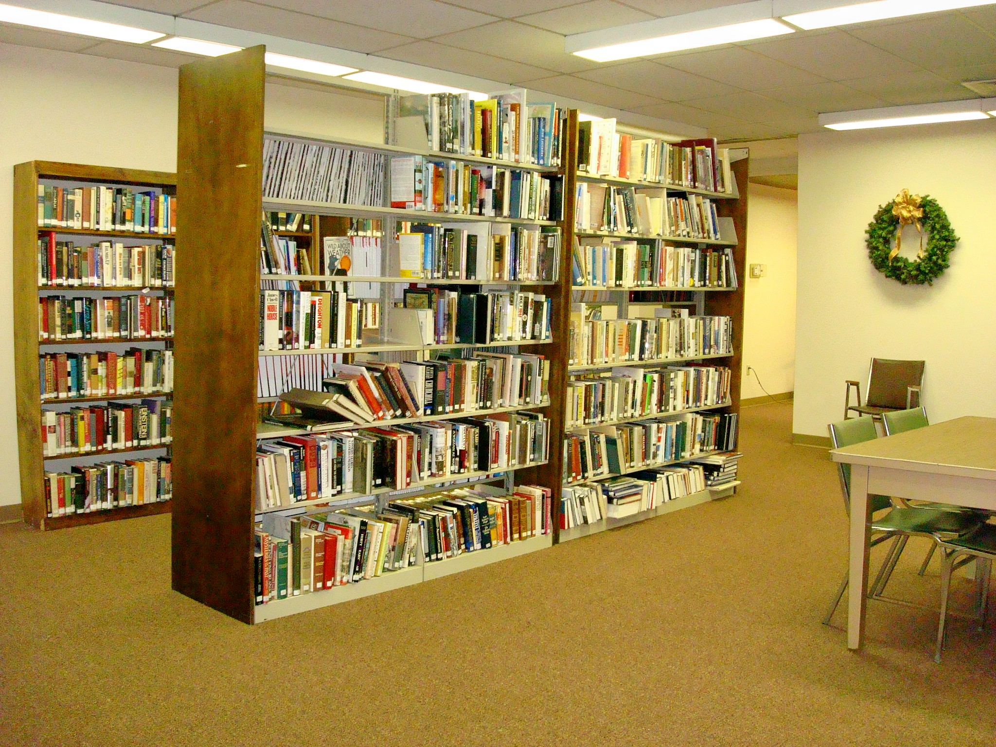Refurbished Book Shelving